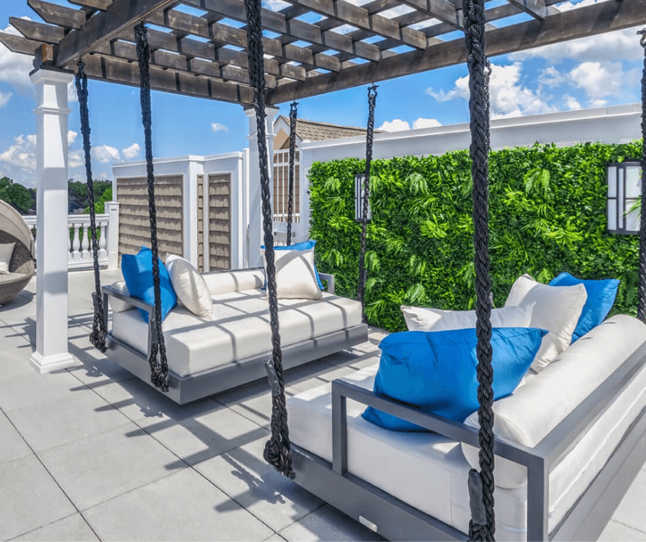 5 Inventive Ways To Decorate Your Daybed Swing for Summer