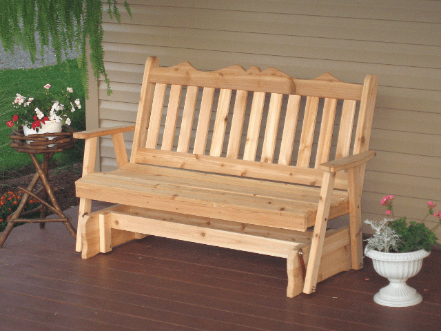 Royal English Red Cedar Glider