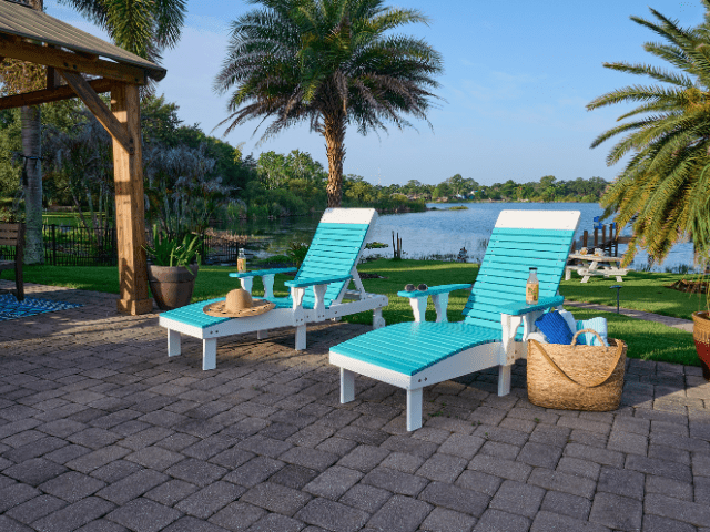 LuxCraft Aruba Blue & White Wheeled Chaise Lounge
