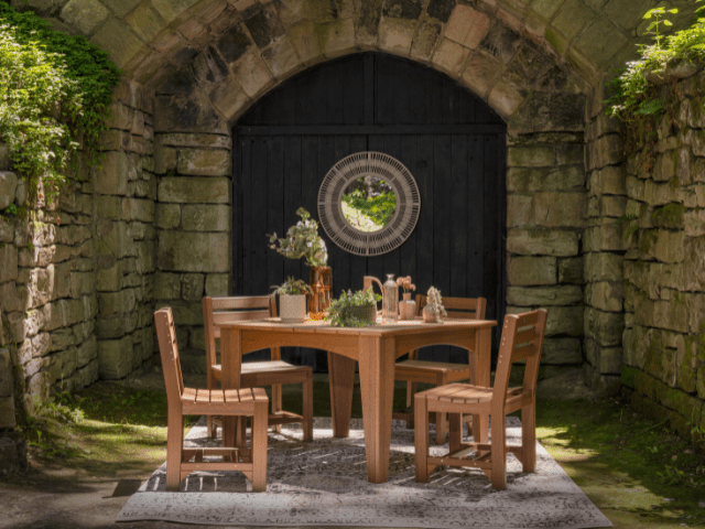 LuxCraft 5 Pc Island Dining Table & Chairs