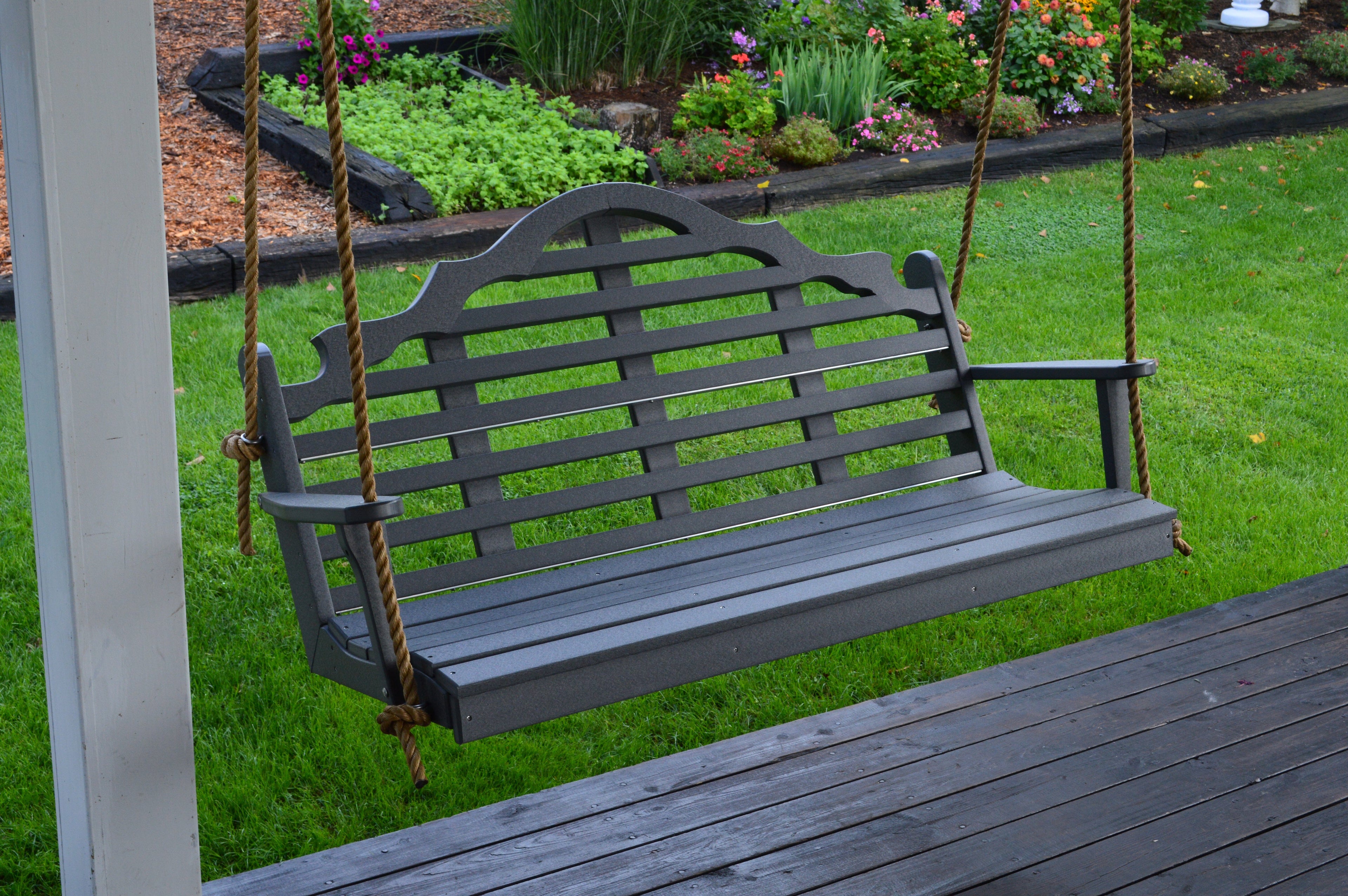 Marlboro Eco-Friendly Poly Swing