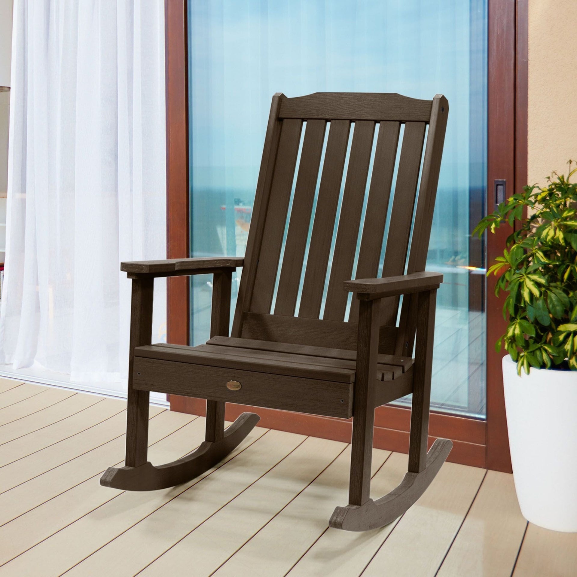 Lehigh Poly Rocking Chair – Magnolia Porch Swings